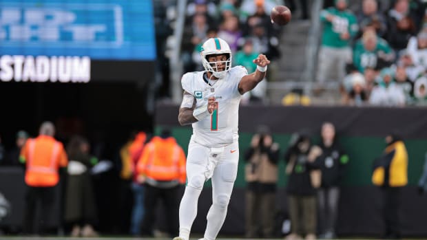 Dolphins vs. Commanders Prediction with FanDuel